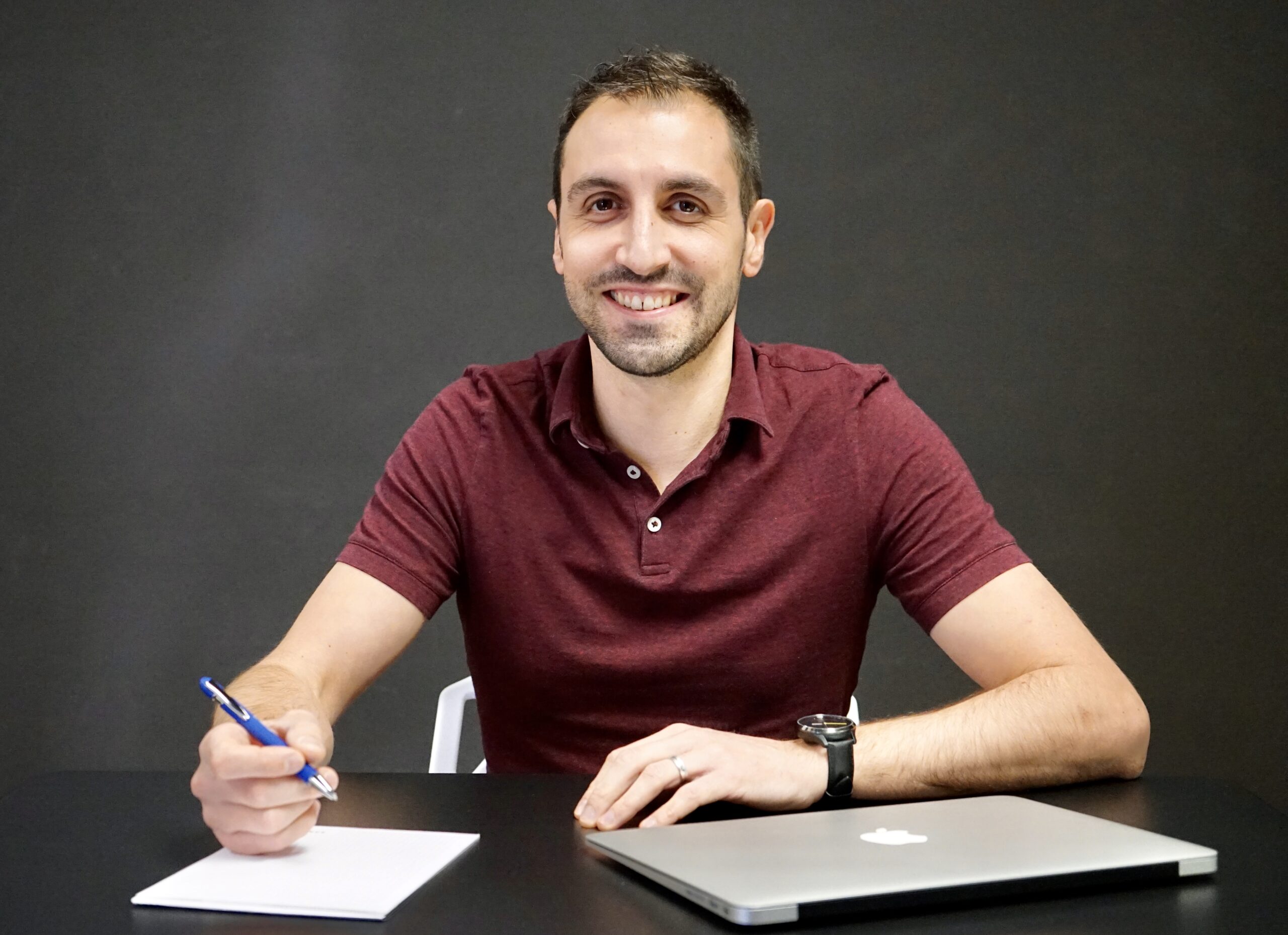 Grégory Saudan fondateur et directeur chez InfiniTech Sàrl est expert des écrans à Martigny en Valais